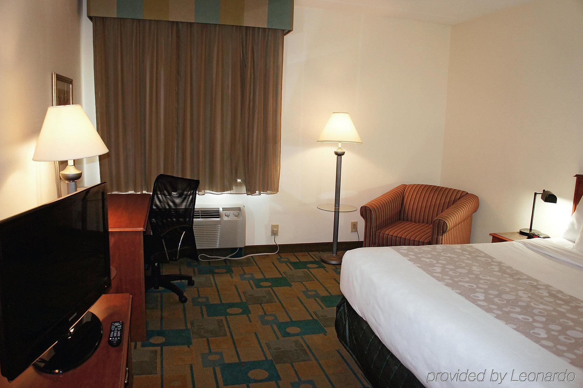 Hotel La Quinta By Wyndham Atlanta Roswell Esterno foto